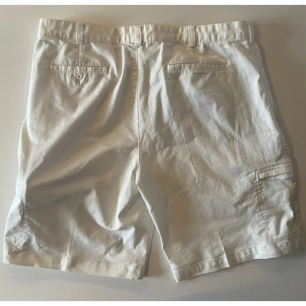 Nike Golf Shorts Mens 38 White Ivory Dri Fit‎ Performance Activewear Golf Shorts